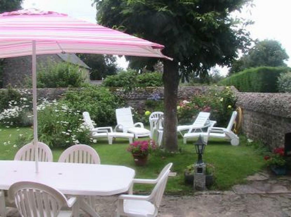 Gite De Kerberso Pléhédel Exterior foto